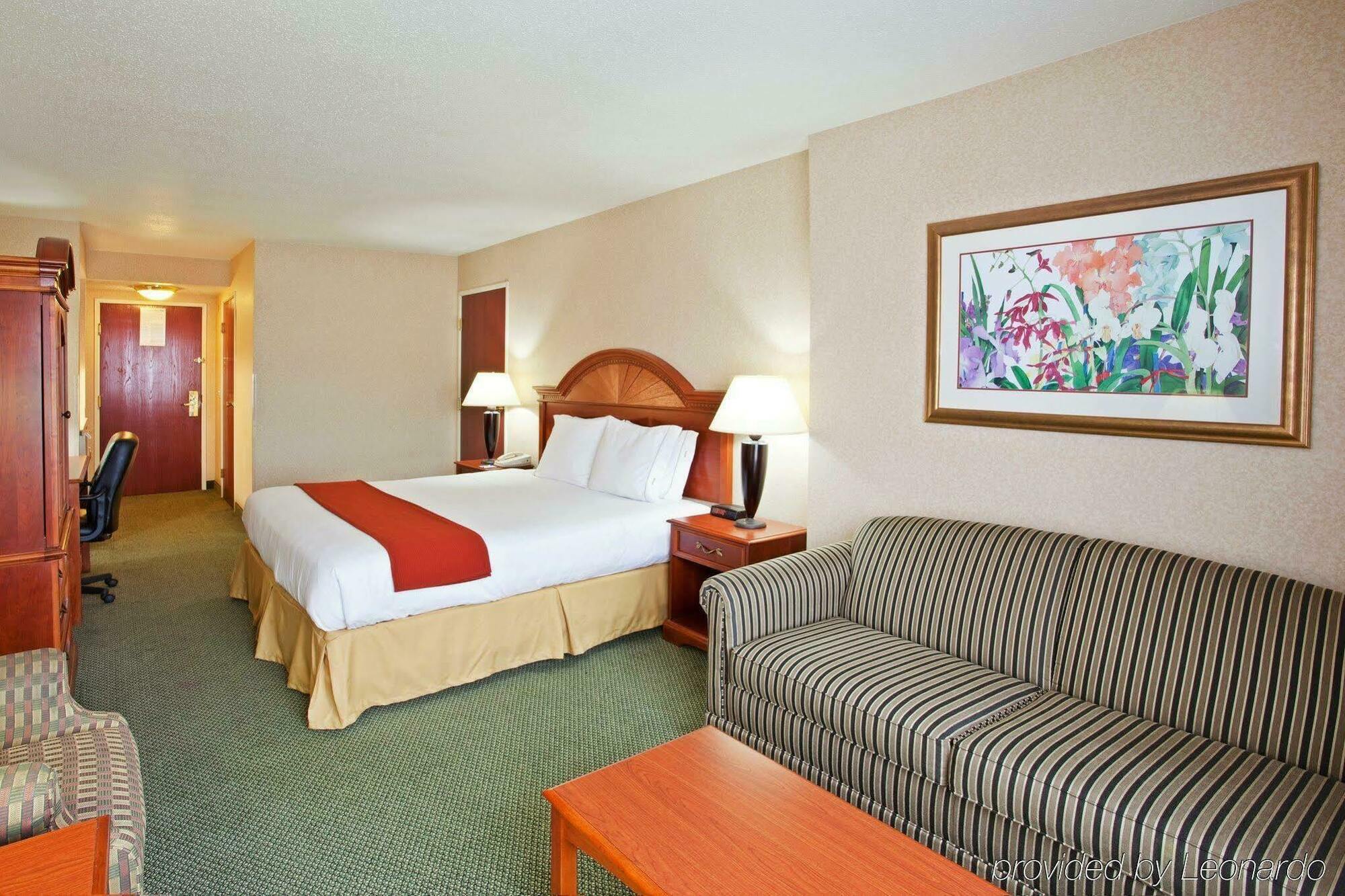 Holiday Inn Express Pittsburgh-Bridgeville By Ihg Εξωτερικό φωτογραφία